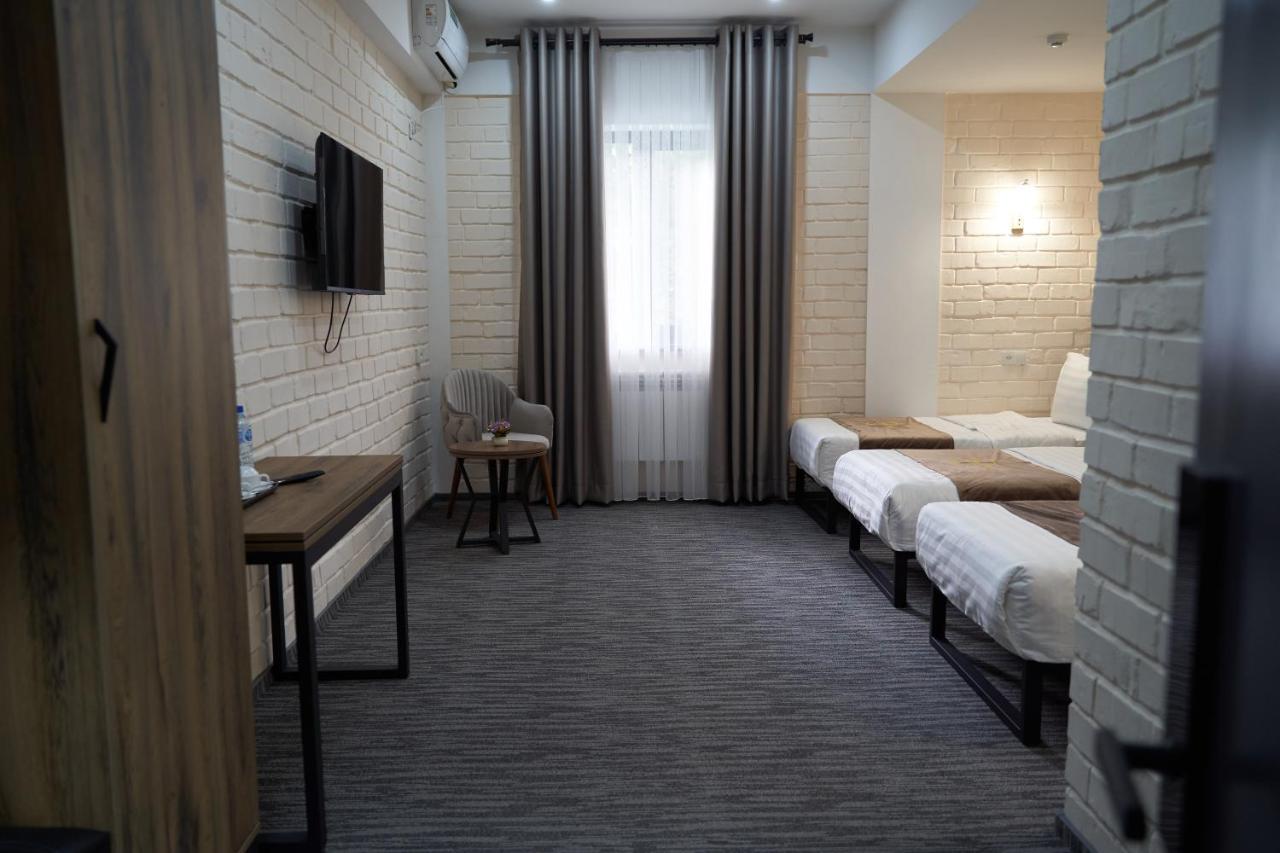 Hotel Vatan Plaza Taszkent Zewnętrze zdjęcie